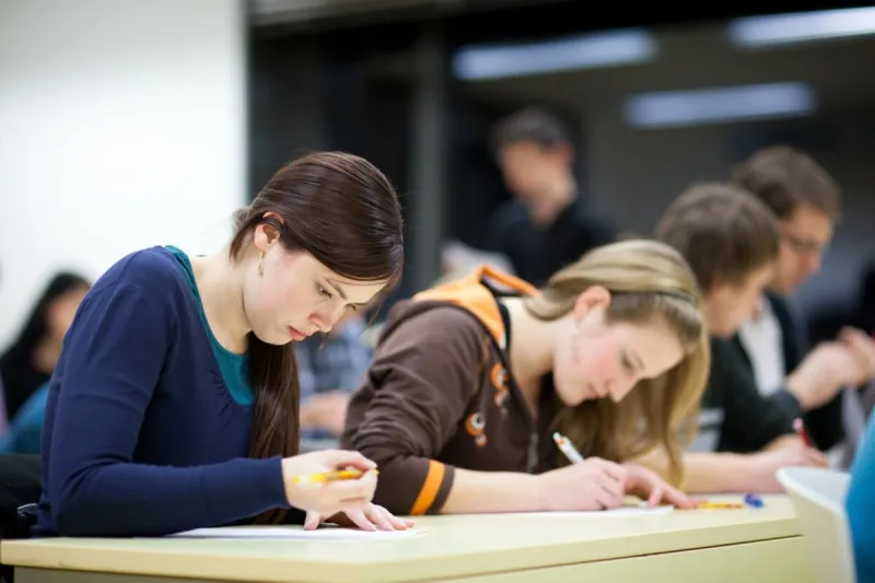Etre prêt(e) pour l'examen de néerlandais de Travaillerpour.be